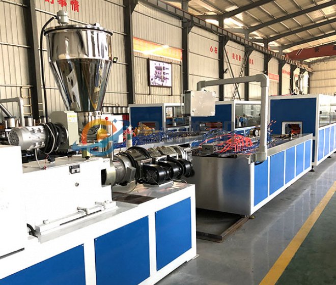 UPVC塑鋼門窗型材生產(chǎn)線